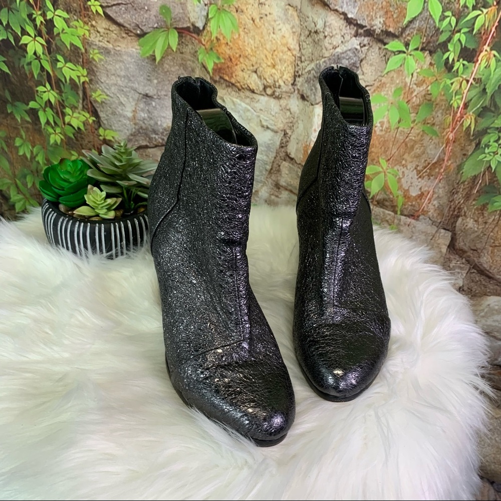 RAG & BONE Classic Italian Newbury Crinkle Lambskin Leather Booties, 38.5 - Picture 12 of 16